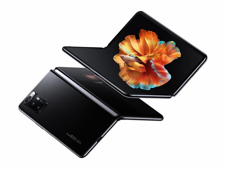 Флагманский Samsung Galaxy Z Fold2 стоит гораздо дешевле, чем Xiaomi Mix Fold