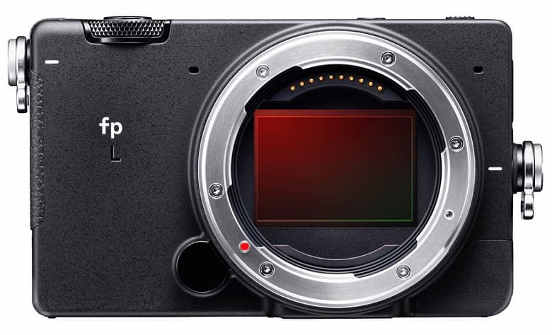Появились изображения, названа дата анонса и цена беззеркальной камеры Sigma fp L с байонетом L Появились изображения, названа дата анонса и цена беззеркальной камеры Sigma fp L с байонетом L