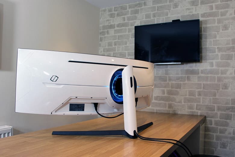 Samsung Odyssey Neo — новый монитор с экраном, как у «лучшего телевизора всех времён»