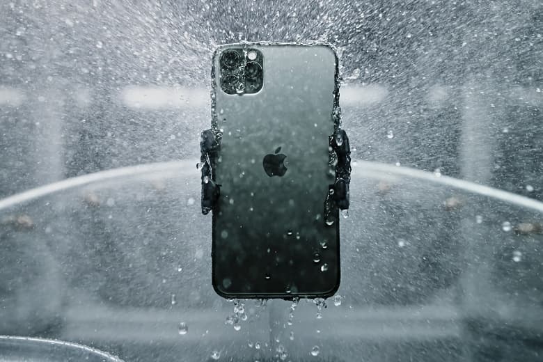Отличная водонепроницаемость iPhone 11 Pro подтверждена Отличная водонепроницаемость iPhone 11 Pro подтверждена