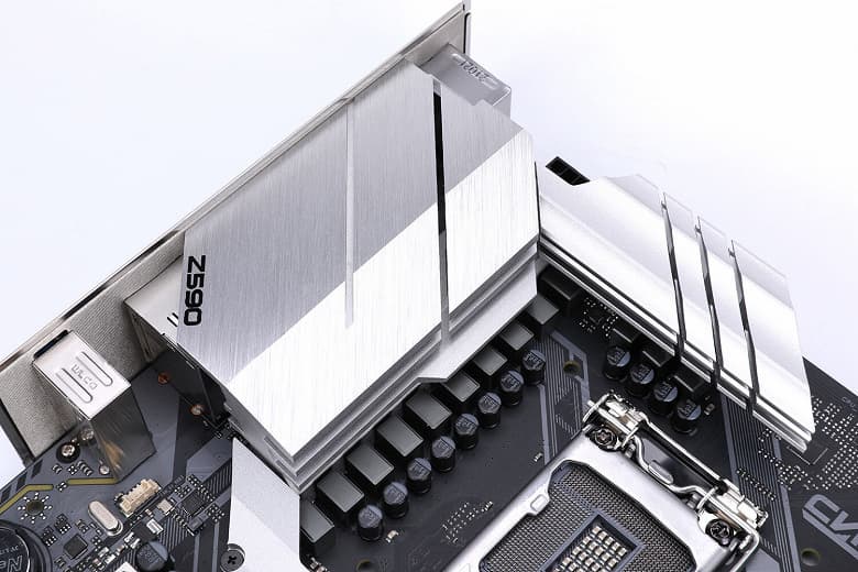 Плата Colorful CVN Z590M Gaming Pro V20 поддерживает процессоры Intel десятого и одиннадцатого поколения