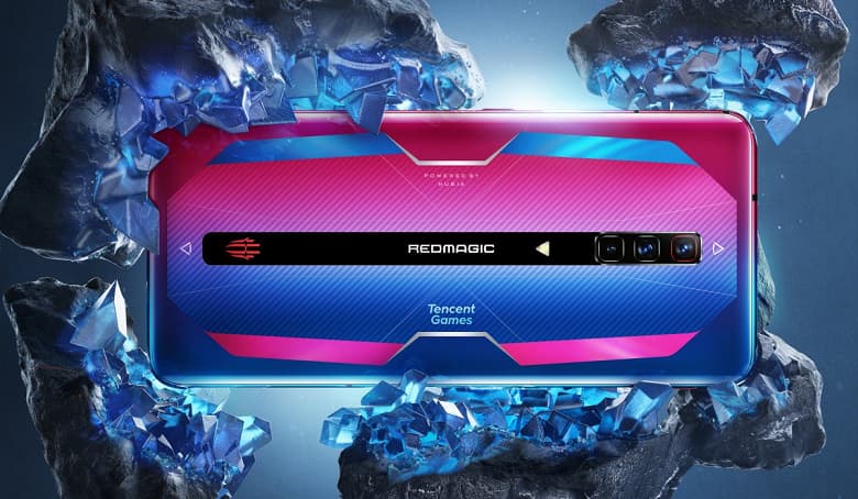 При цене в 680 долларов Red Magic 6 Pro заряжается до 100% за 12 минут