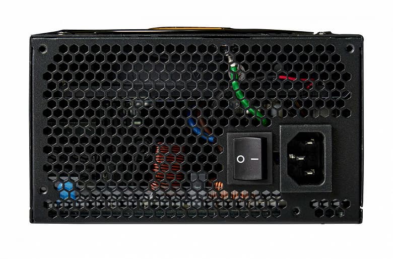 Серию блоков питания Chieftec Polaris пополнят модели мощностью 850, 1050 и 1250 Вт