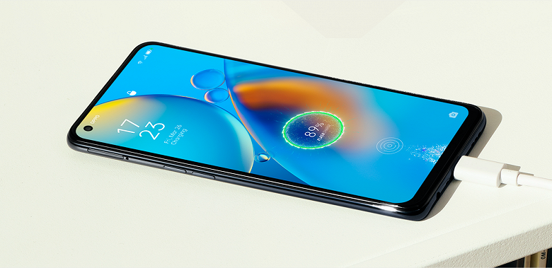 Недорогие и долгоиграющие Oppo A54 и A74 доехали до России с улучшениями