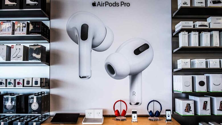 Apple сократит производство наушников AirPods на 25-30% из-за снижения спроса и обострения конкуренции