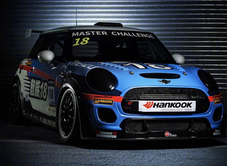 В автомобилях Mini Cooper появится ОС Flyme for Cars