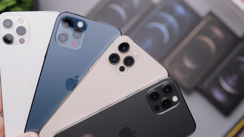 Несмотря на поздний старт, iPhone 12 быстрее набирает пользователей, чем iPhone 11