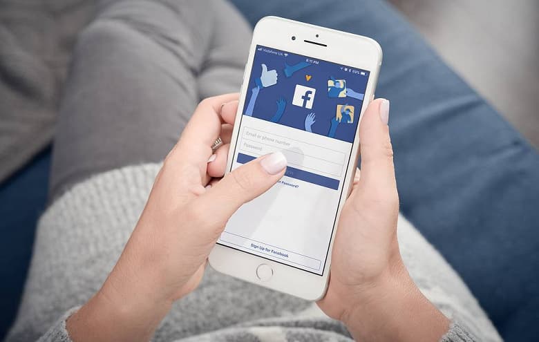 В России оштрафовали Facebook на 26 млн рублей В России оштрафовали Facebook на 26 млн рублей