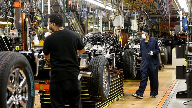 Автомобильная промышленность тонет, подержанные машины подорожают