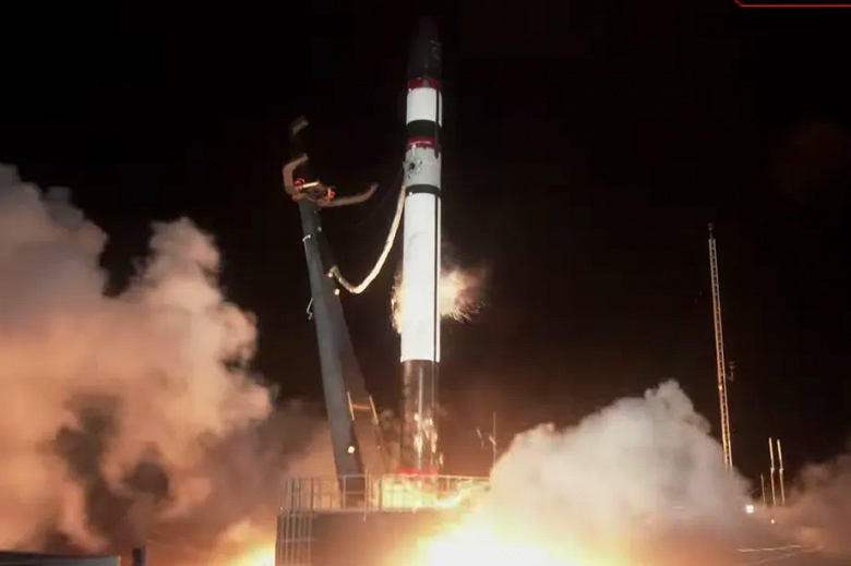 Запуск ракеты Rocket Lab обернулся неудачей, два спутника потеряно