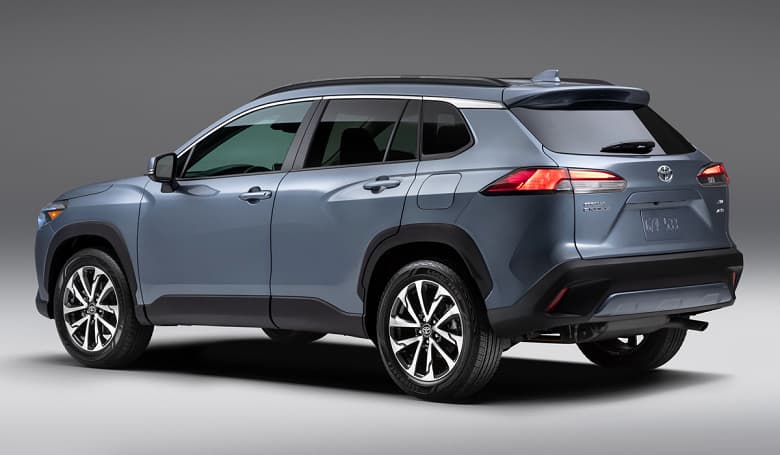 Toyota Corolla Cross стала полноприводной