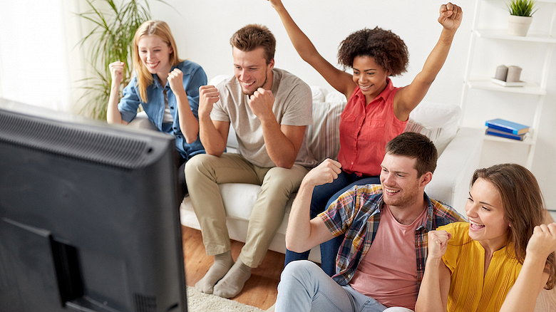 YouTube на Android TV получил функцию, которую пользователи ждали годами: да здравствует быстрая перемотка скучных мест и замедление трюков YouTube на Android TV получил функцию, которую пользователи ждали годами: да здравствует быстрая перемотка скучных мест и замедление трюков