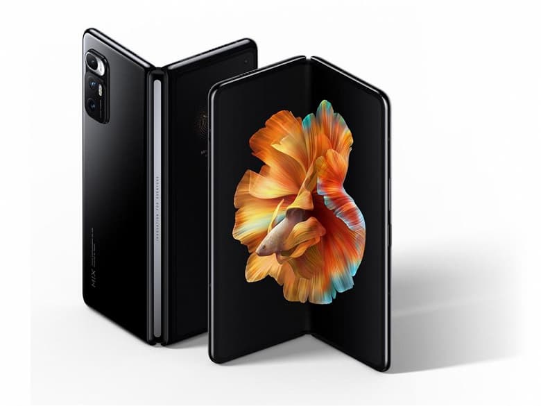 Смартфон Xiaomi Mix Fold с жидкостным объективом и гибким экраном заметно подешевел в Китае