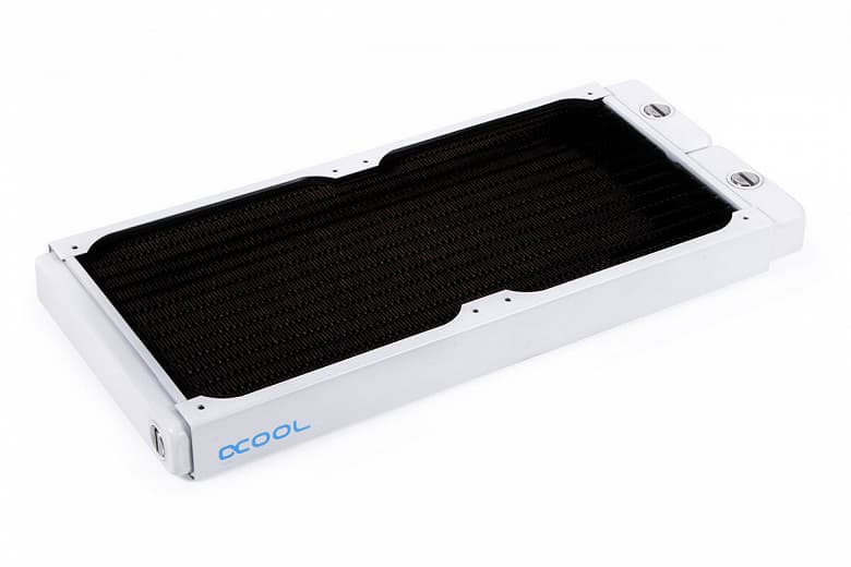 Alphacool выпускает серию белых радиаторов NexXxoS ST30 и XT45