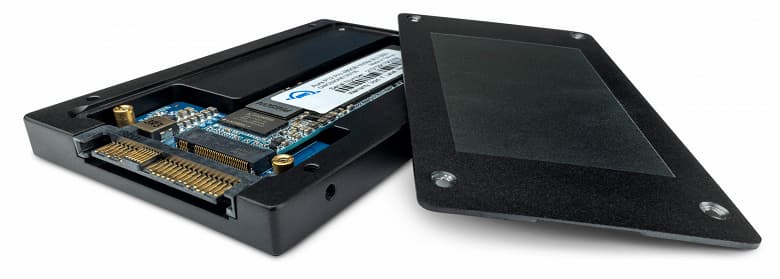 Адаптер OWC U2 ShuttleOne позволяет превратить накопитель типоразмера M.2 в накопитель типоразмера U.2