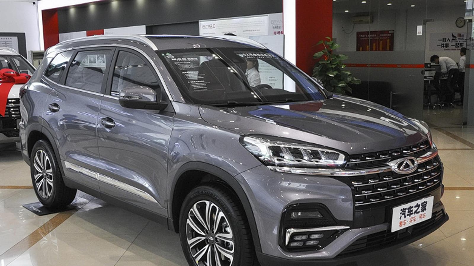 Представлен большой семейный кроссовер Chery Tiggo 8 Kunpeng Edition с 254-сильным двигателем и разгоном до «сотни» за 7,5 с