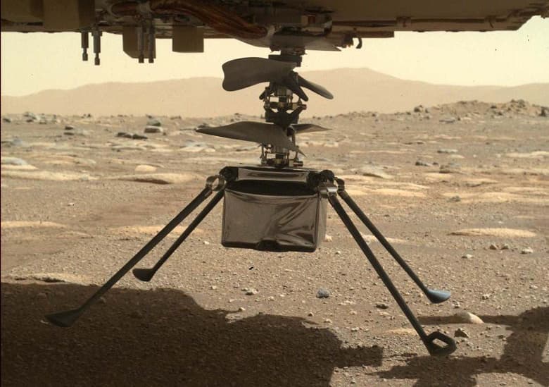 Вертолет Ingenuity совершил сложнейший полёт на Марсе Вертолет Ingenuity совершил сложнейший полёт на Марсе