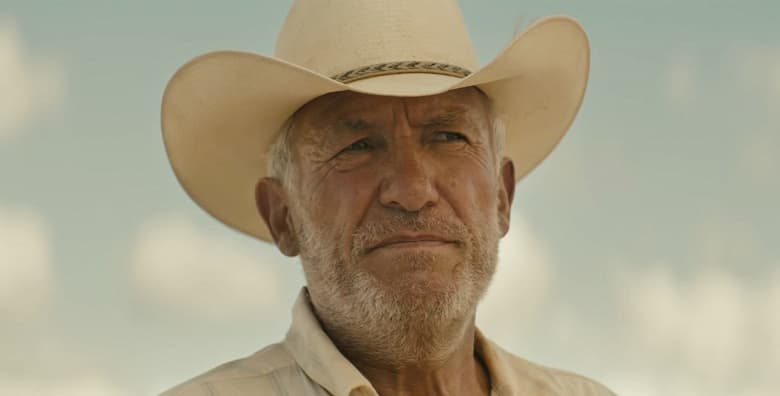 Apple Watch помогут найти iPhone 12 в стоге сена. Новое видео Apple рекламирует функцию Ping