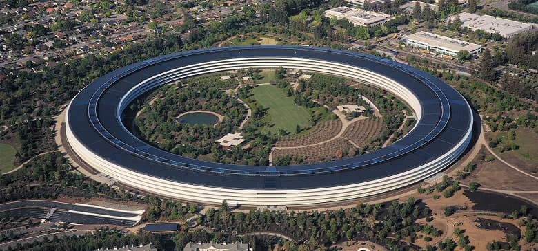 Люди массово уходят из Apple: на этот счёт уже есть три теории