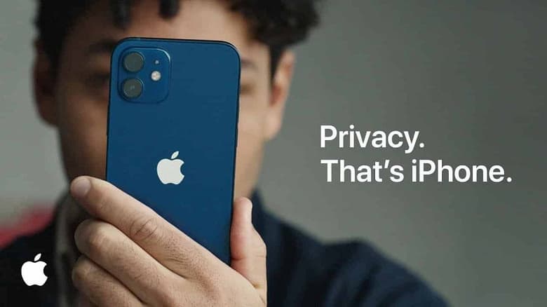 Apple оказался в центре скандала: тысячи пользователей iPhone и десятки организаций требуют от компании отказаться от сканирования фотографий