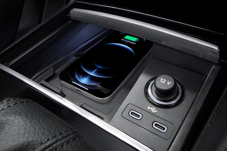 Обновлённый семейный кроссовер Skoda Kodiaq прибывает в Россию: объявлена цена