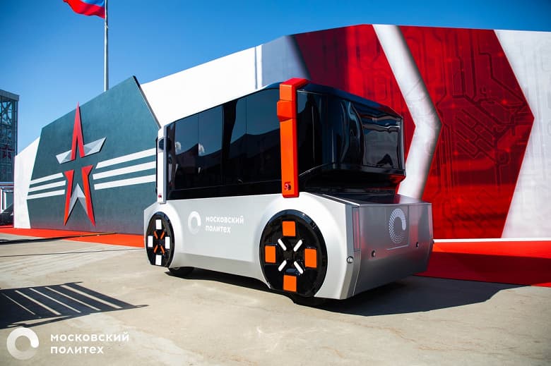 Московский Политех показал прогулочный беспилотник-автобус