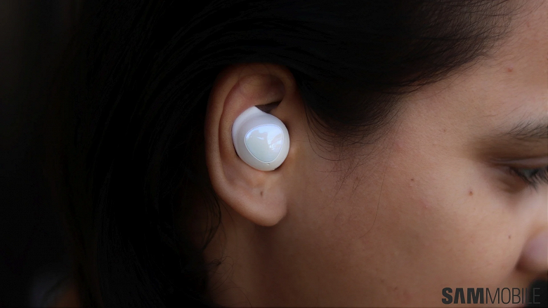 Samsung снимает с продажи Galaxy Buds+