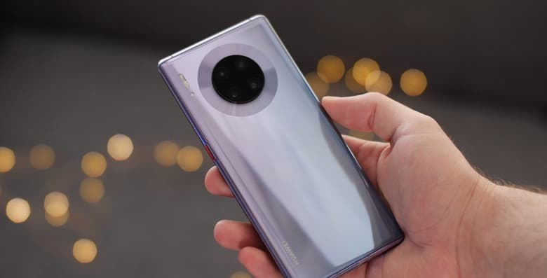 Huawei официально начала продавать подержанные смартфоны с новыми аккумуляторами, они пользуются огромным спросом в Китае