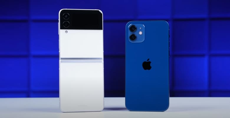 Samsung Galaxy Z Flip3 против iPhone 12 mini. Какой из смартфонов автономнее? Samsung Galaxy Z Flip3 против iPhone 12 mini. Какой из смартфонов автономнее?