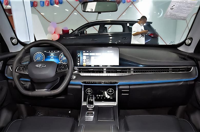 Распознавание лиц, голосовое управление, полуавтопилот и гибрид в кроссовере дешевле $20 000: Chery Tiggo 7 Plus уже доступен для предзаказа в Китае