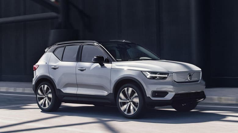 Электромобиль Volvo XC40 Recharge 2022 проезжает больше без подзарядки, чем Volvo XC40 Recharge 2021