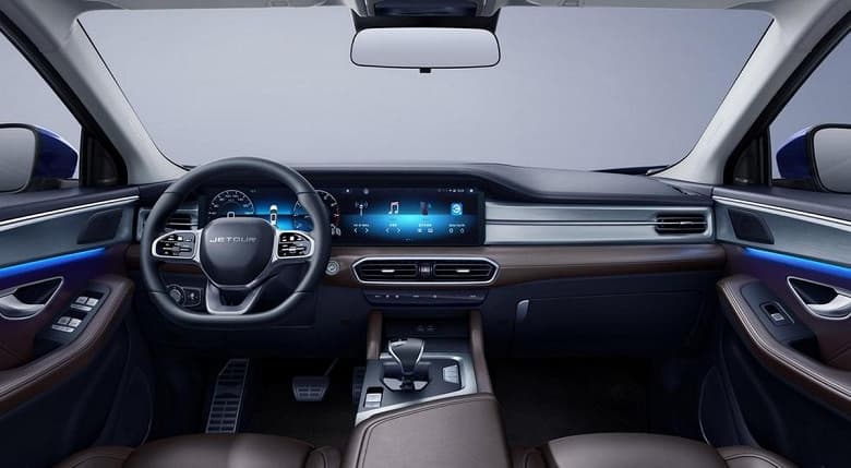 Трёхрядный кроссовер с адаптивным круиз-контролем, системой автоматического торможения и беспроводной зарядкой чуть дороже  тыс. Jetour X90 Plus уже продаётся в разных странах мира