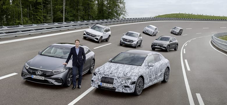 Mercedes-Benz становится партнером Stellantis и Total Energies в производстве аккумуляторных батарей для электромобилей