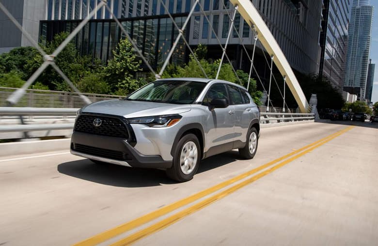 Представлен кроссовер Toyota Corolla Cross 2022