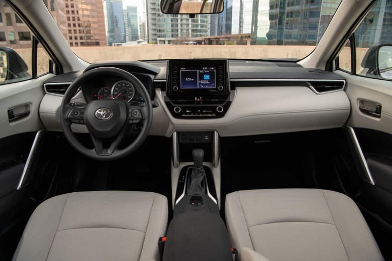 Представлен кроссовер Toyota Corolla Cross 2022