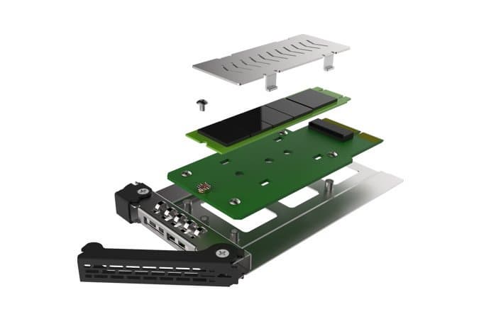Icy Dock CP040 трансформирует отсек для тонкого оптического привода в отсек для сменного лотка с твердотельным накопителем