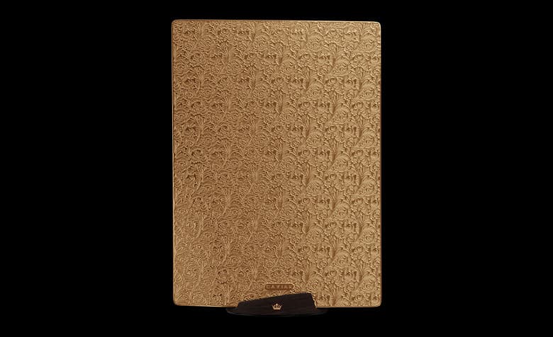 В России предлагают уникальную Sony Playstation 5 за 23 миллионов рублей