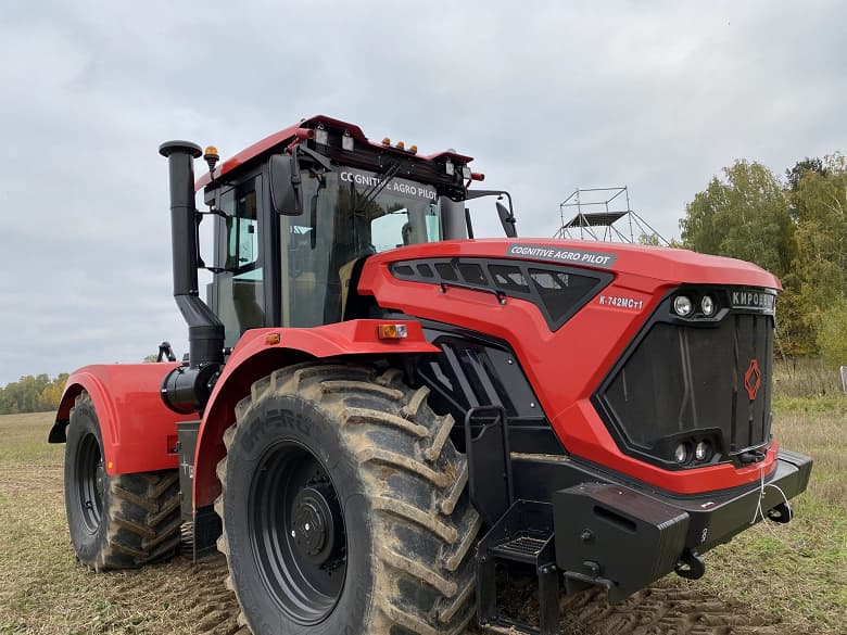 Первые тракторы-беспилотники выйдут на поля в России в 2022 году Первые тракторы-беспилотники выйдут на поля в России в 2022 году