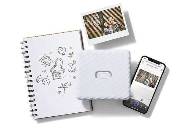 Представлен мобильный принтер Instax Link Wide