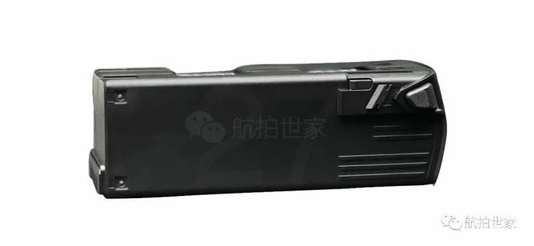 DJI Mavic 3 сможет летать по-настоящему долго. Опубликованы фото аккумулятора дрона, и он выгляди очень большим