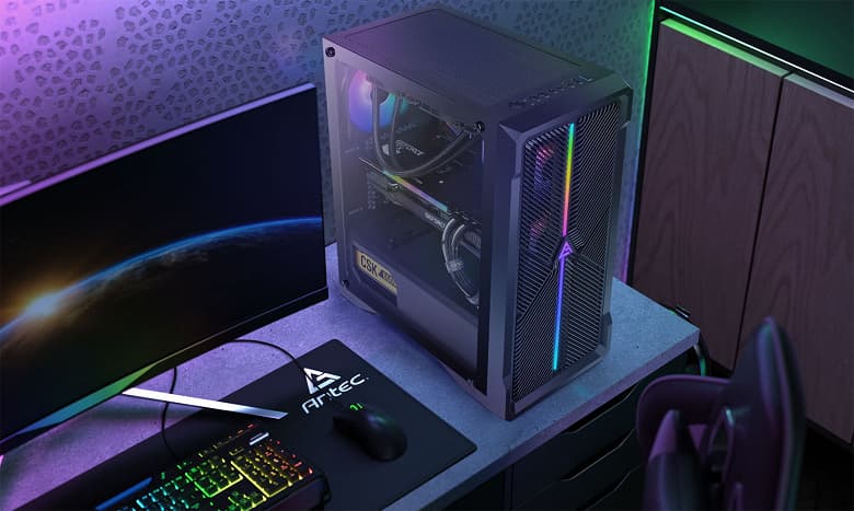 Боковая панель корпуса Antec NX420 изготовлена из стекла, а передняя представляет собой решетку