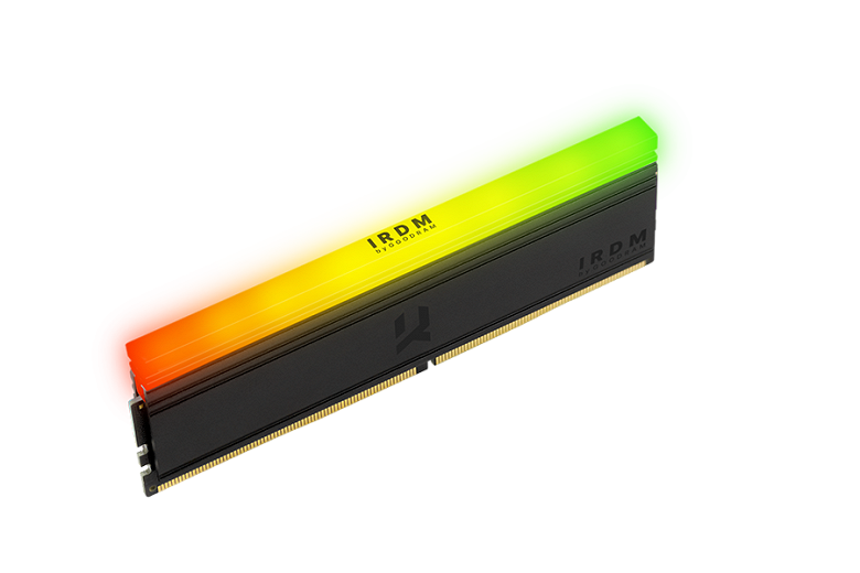 Модули памяти IRDM RGB DDR4 предложены комплектами по две штуки суммарным объемом 16 ГБ