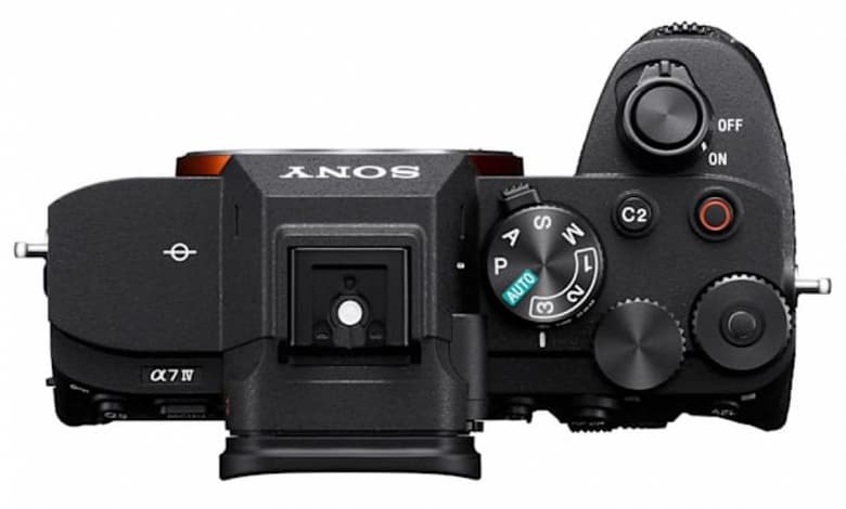 33 Мп и запись 10-битного видео 4К 60 к/с. Представлена беззеркальная камера Sony Alpha A7 IV
