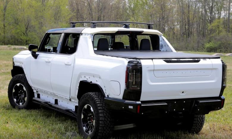 GM планирует зарабатывать на программном обеспечении