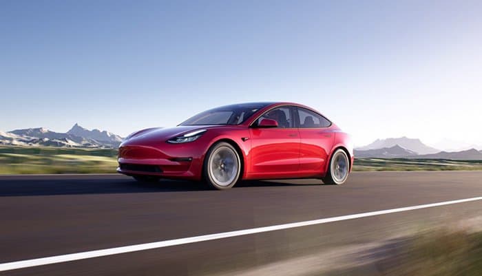 Tesla установила рекорд продаж: 241 300 автомобилей за квартал