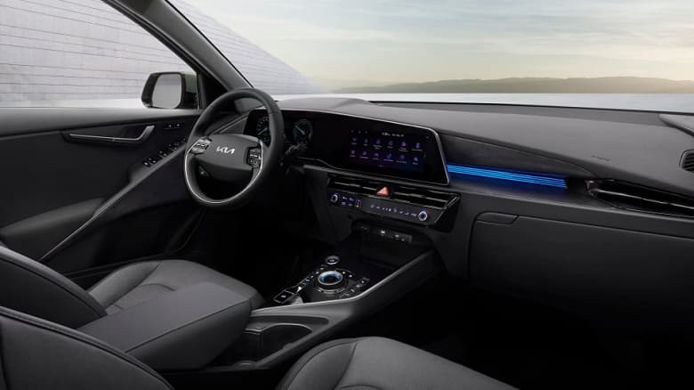 Гибрид или полностью электрический. Кроссовер Kia Niro следующего поколения значительно подорожал