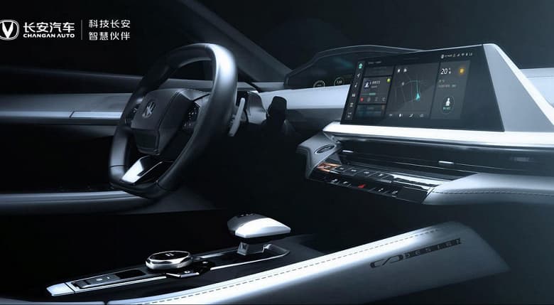 Интересный конкурент Skoda Octavia с выдвижными ручками и спойлером чуть дороже 20 тыс. долларов. Changan Uni-V уже доступен для предварительного заказа в Китае