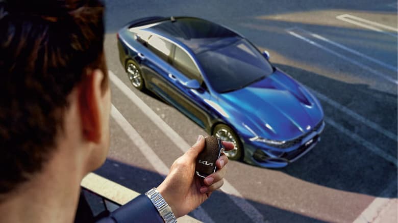 Все автомобили Kia заметно подорожали в России. Самую популярную модель Kia теперь нельзя купить дешевле миллиона рублей Все автомобили Kia заметно подорожали в России. Самую популярную модель Kia теперь нельзя купить дешевле миллиона рублей