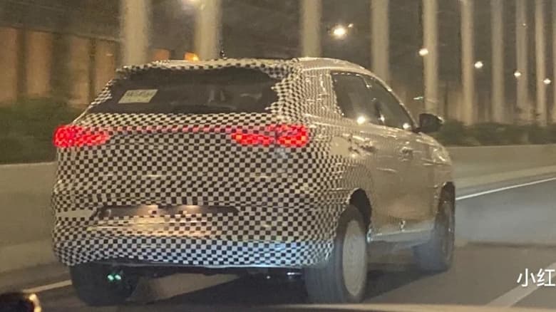 Лифтбэк, кроссовер и конкурент Chery QQ Ice Cream: подробности о новых электромобилях Changan