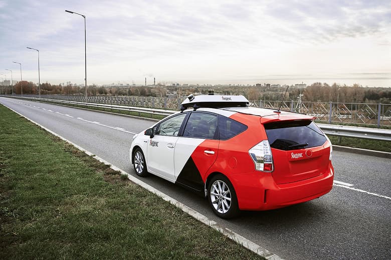 Беспилотные такси начинают работать в России уже в феврале Беспилотные такси начинают работать в России уже в феврале